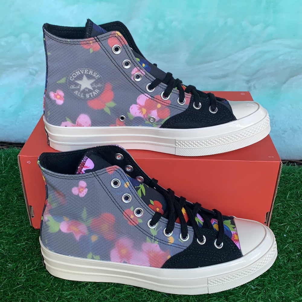 CONVERSE CHUCK 70 HI BLACK/EGRET/EGRET WMNS - Picture 4 of 16